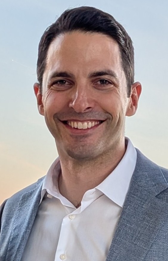 Portrait of Daren Frankel